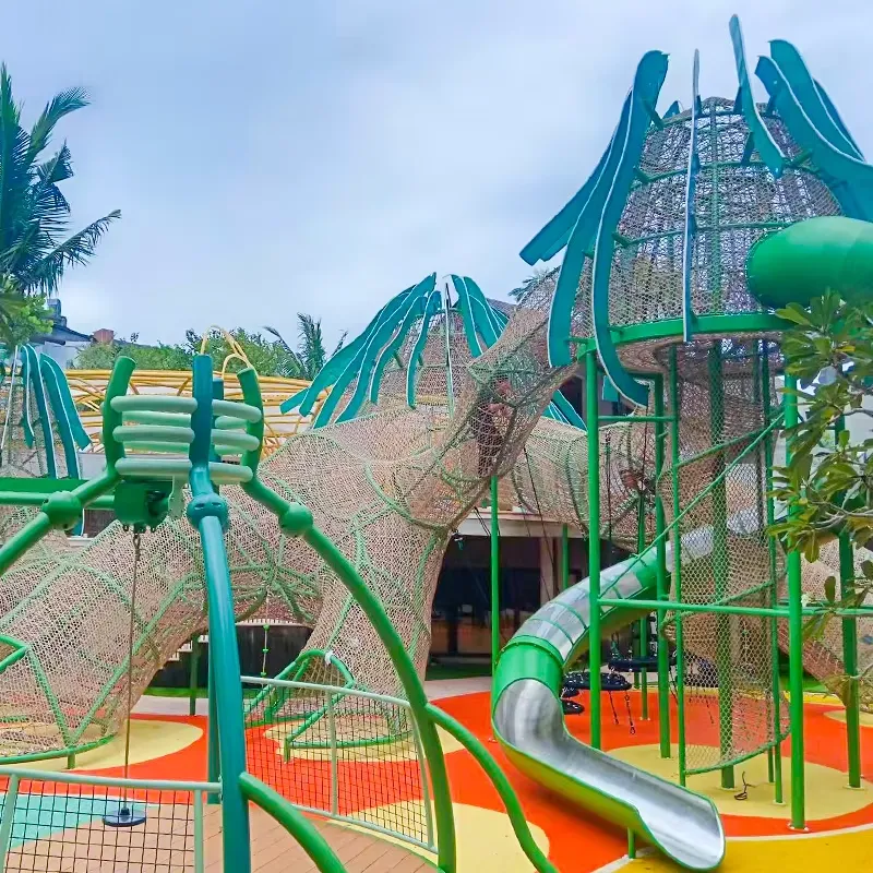 Structure d'escalade en corde  - Outdoor Adventure Resorts avis et prix
