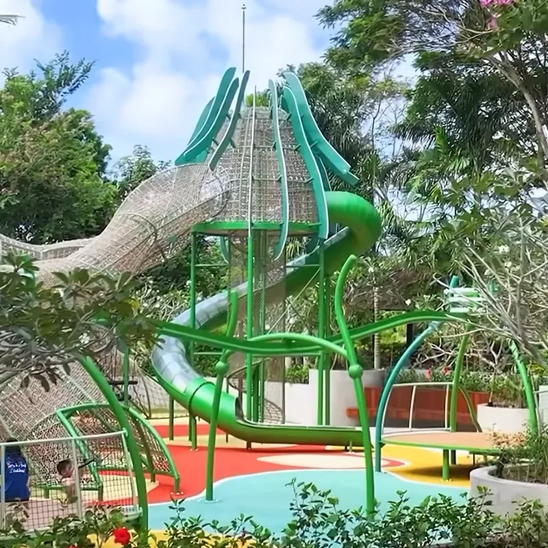Structure d'escalade en corde  - Outdoor Adventure Resorts avis et prix